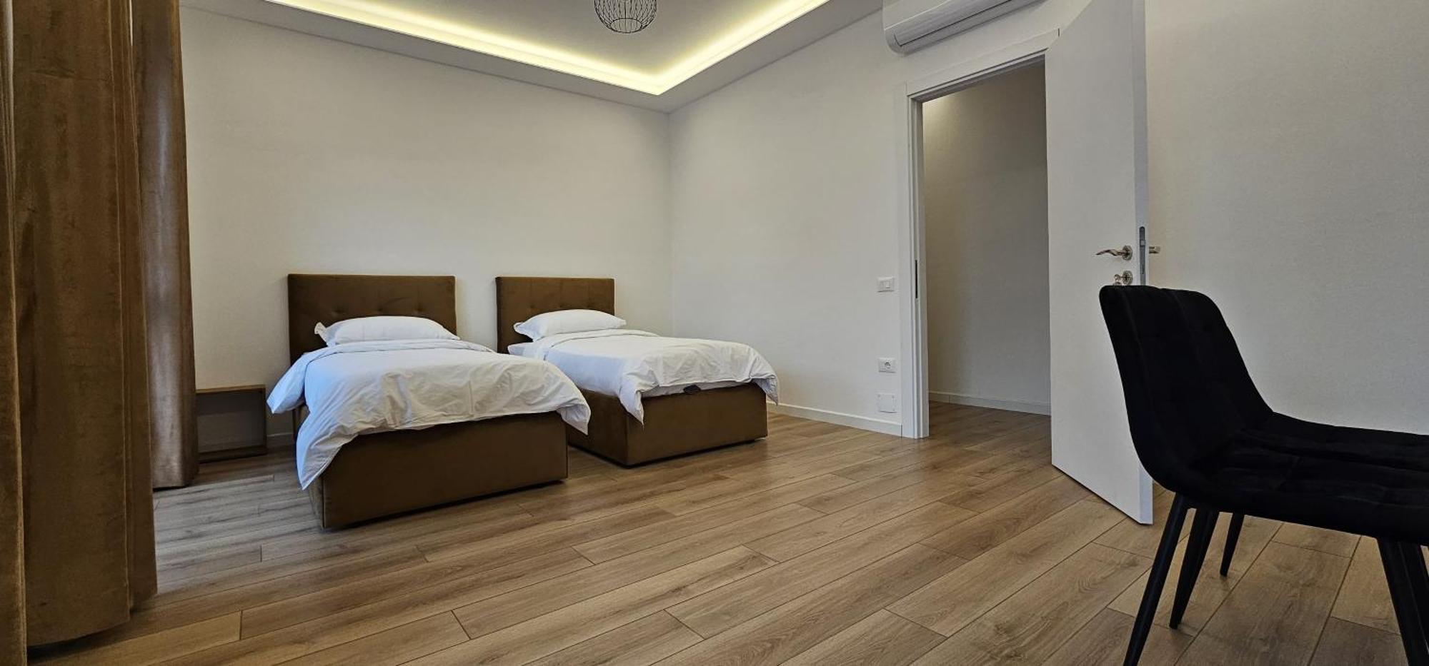 Sm Diamond Apartment